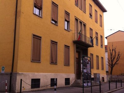 Scuola Acri Bologna